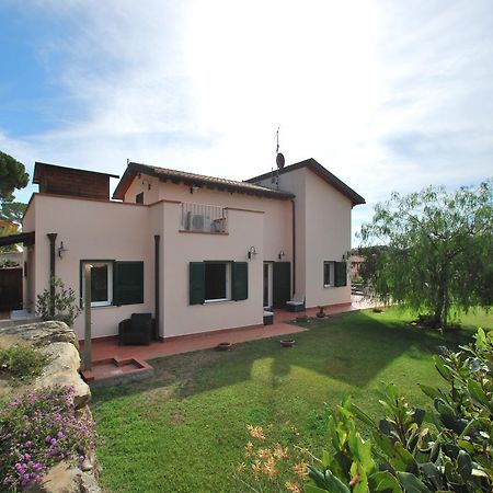 Villetta Ciclamino Casa Alzi Bagian luar foto