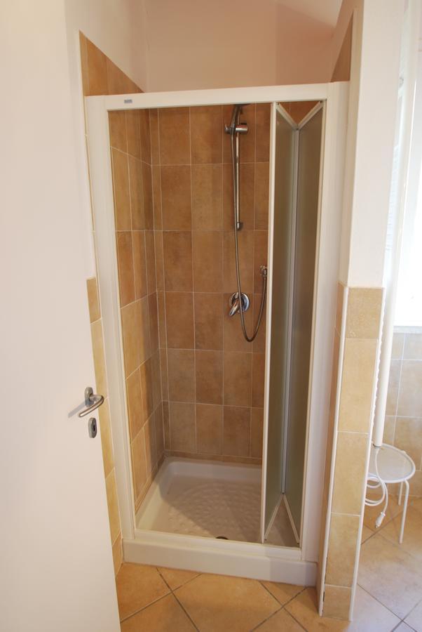 Villetta Ciclamino Casa Alzi Bagian luar foto