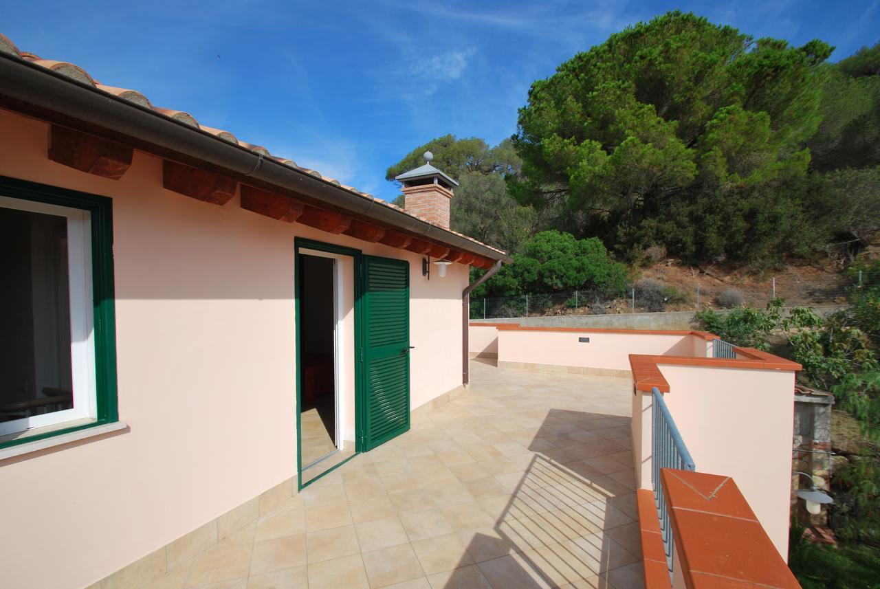 Villetta Ciclamino Casa Alzi Bagian luar foto