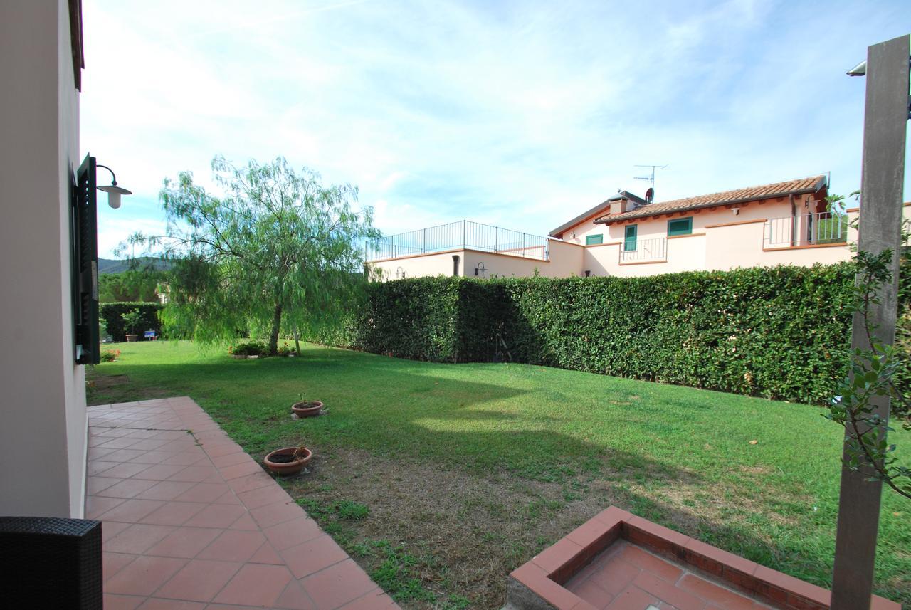 Villetta Ciclamino Casa Alzi Bagian luar foto