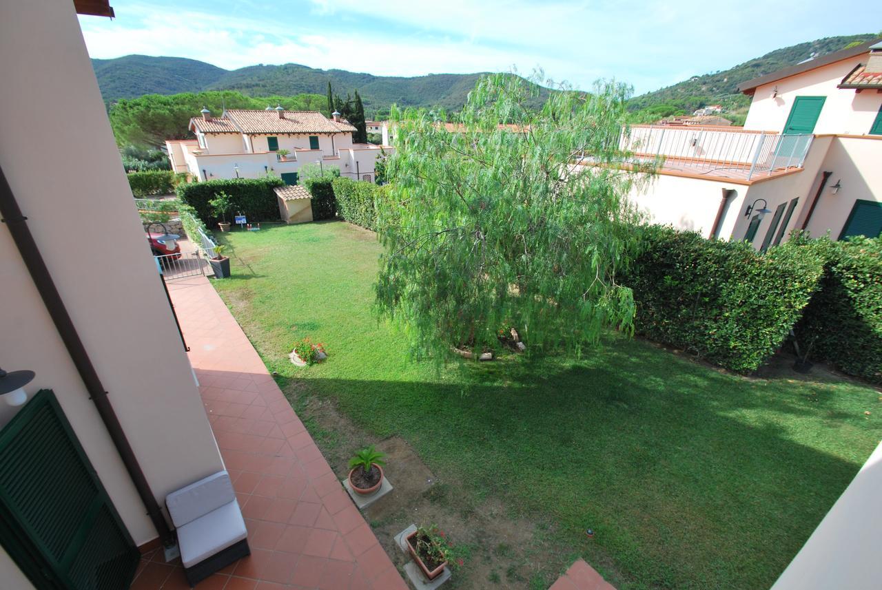 Villetta Ciclamino Casa Alzi Bagian luar foto