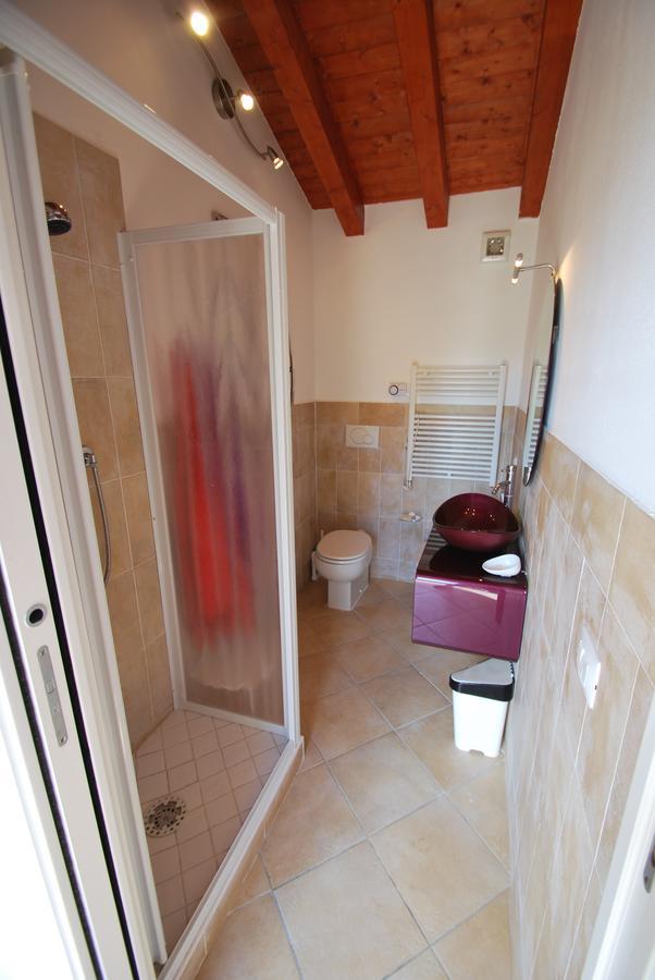 Villetta Ciclamino Casa Alzi Bagian luar foto