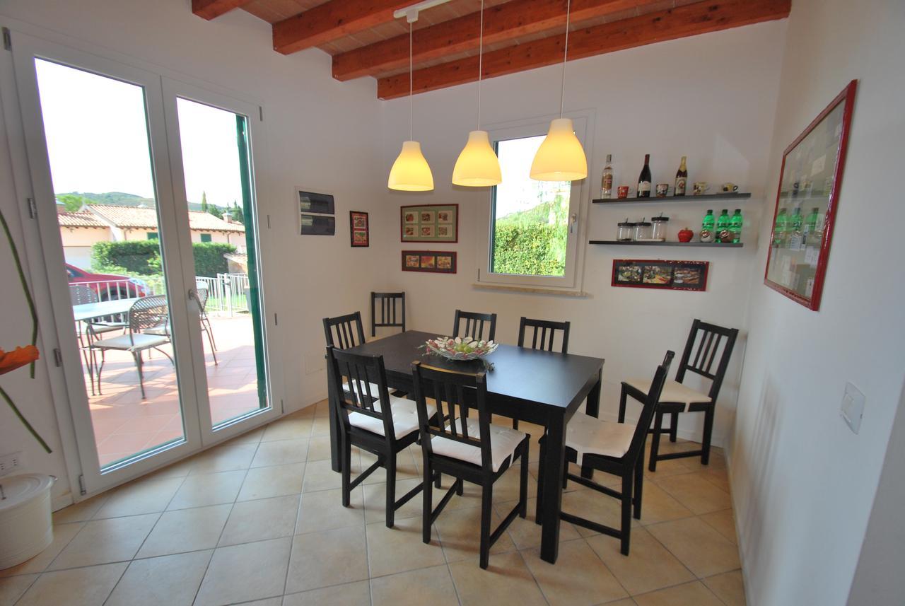 Villetta Ciclamino Casa Alzi Bagian luar foto